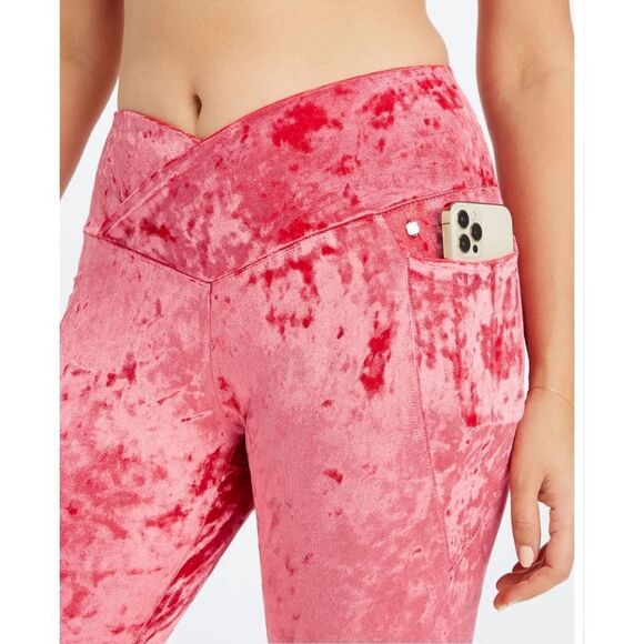 Fabletics‎ High Waited Crushed Velour Crossover Legging 7/8 Strawberry Red NWT - Picture 4 of 7